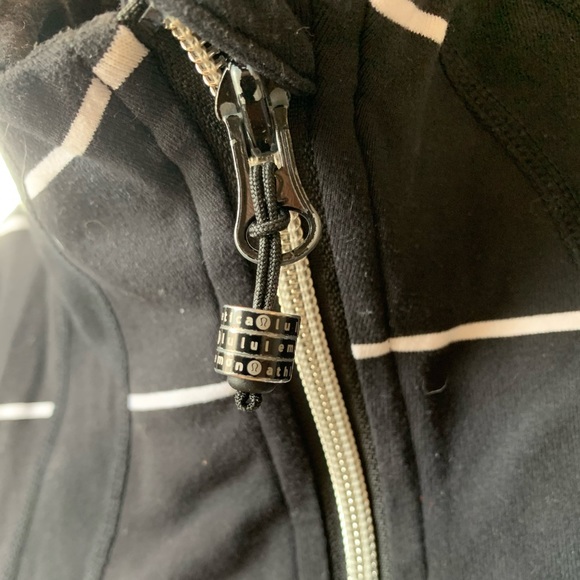 Lululemon define jacket sailor stripe - Picture 8 of 10